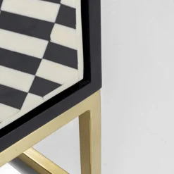 Electro skænk m/ 4 døre