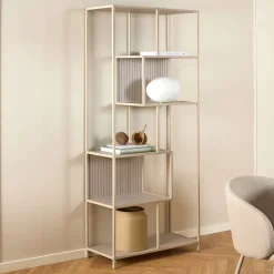 Gwenn reol asymmetrisk høj